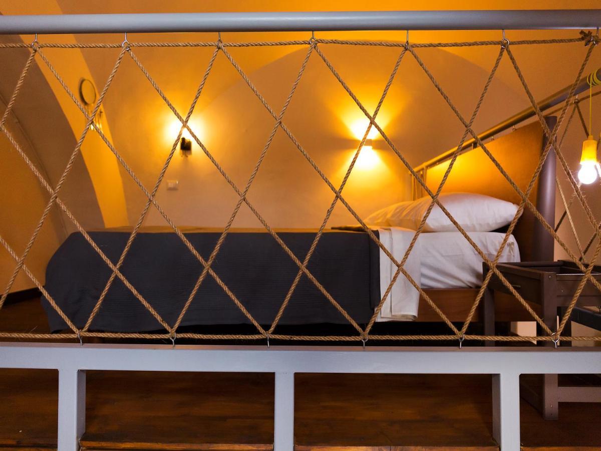Al Vicolo Stretto Bed & Breakfast Santa Maria a Vico Exterior photo