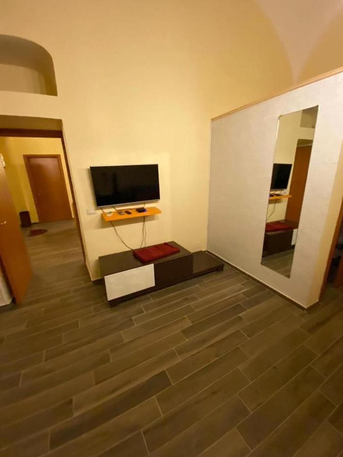Al Vicolo Stretto Bed & Breakfast Santa Maria a Vico Exterior photo