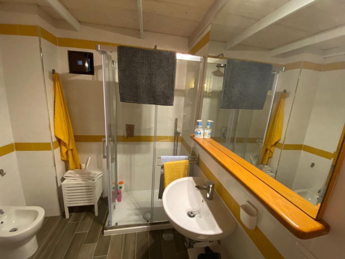 Al Vicolo Stretto Bed & Breakfast Santa Maria a Vico Exterior photo